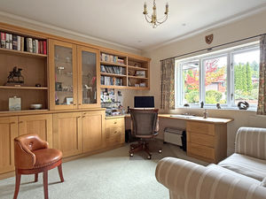 Photo 8- click for photo gallery